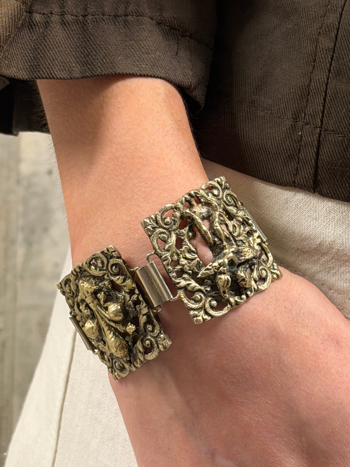 Pulsera gótica