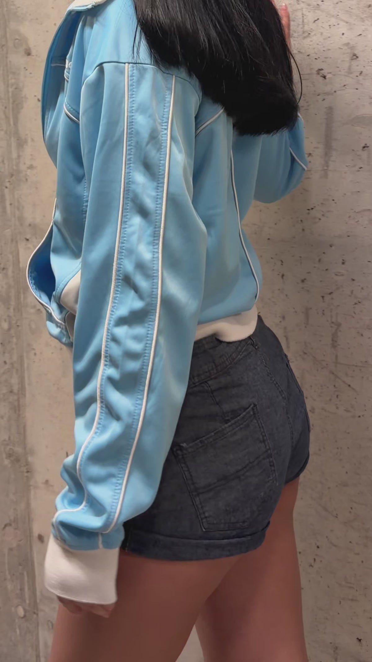 Short denim